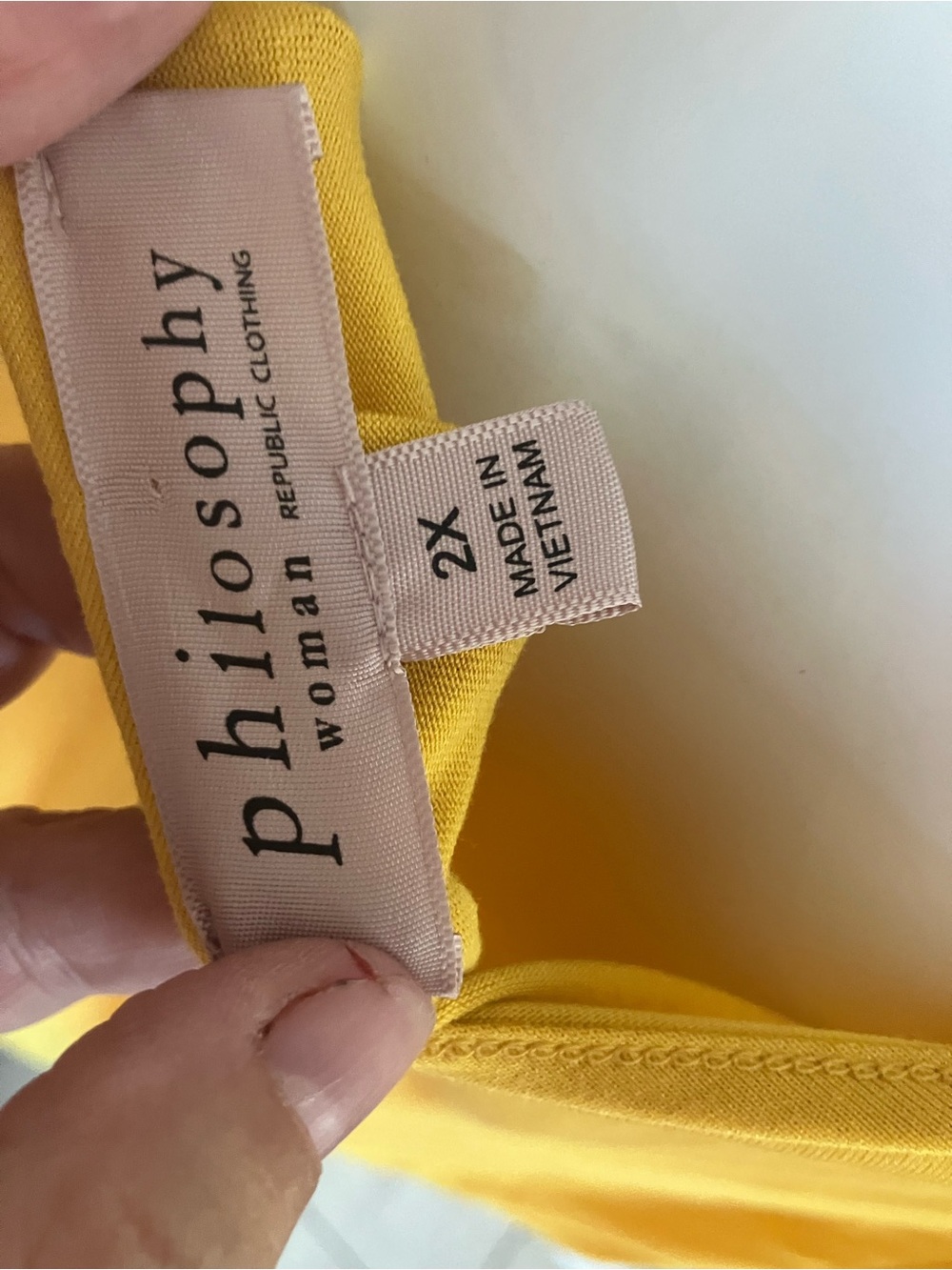 Philosophy Woman Bright Mustard Yellow Scoop Neck Tee 2X - Picture 8 of 9